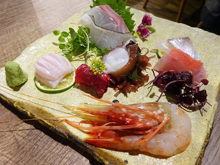 「晩酌食堂Hanaco+」