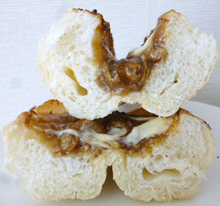 こんがりソフトフランス<照り焼きチキン>