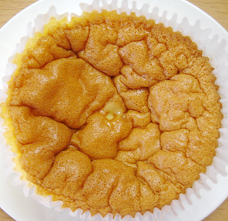 とろ~りクリームカステラ