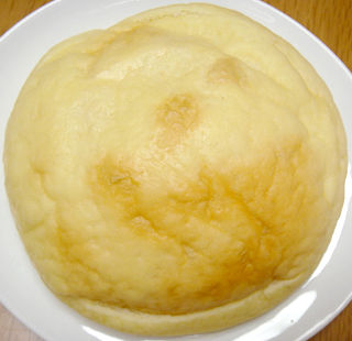 六甲山ミルクメロンパン