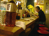 「十三 まるたけ」店内