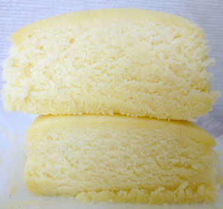 白桃蒸しケーキ
