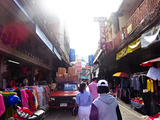 「Waroros Market」