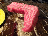 「炭火焼肉たむら」
