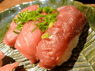 「バル肉寿司」