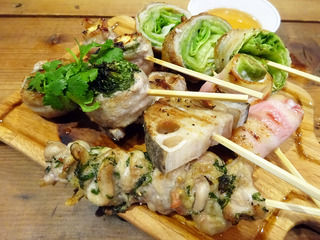 「大衆ビストロ オンズ」