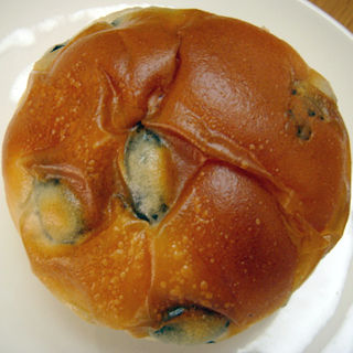 黒豆パン<きなこクリーム>
