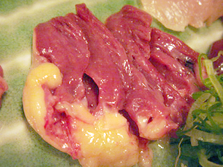 「とりしげ」お造りハツ