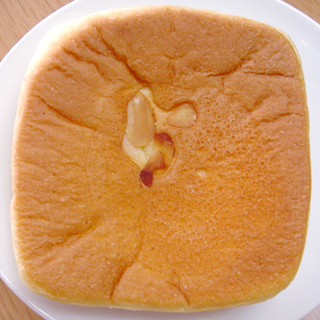 マスカルポーネクリームパン