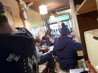 「居酒屋 華」