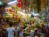 「Waroros Market」
