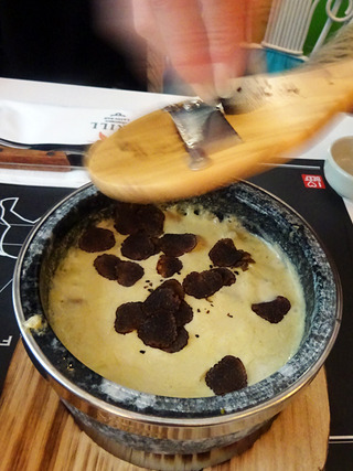 「チーズクラフトワークス&グリル茶屋町」