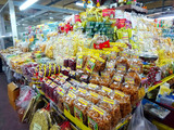 「Waroros Market」