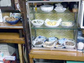 「向井酒店」