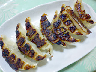 にんにく肉餃子