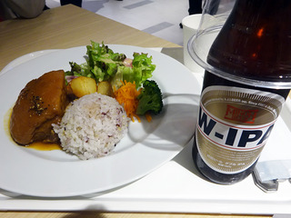 「UMEDA FOOD HALL」