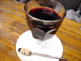 「三兵酒店」ホットワイン