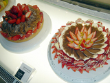 「カフェコムサ」のケーキ