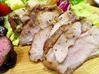 「炭焼きMEAT」