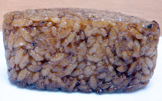 焼おむすび(おかかしらす入り)