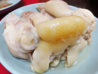 「豚足のかどや」