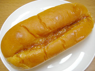 キャラメルクリームパン
