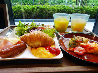 「HOTEL VISCHIO OSAKA」