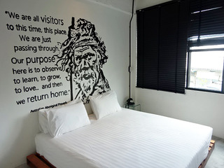 「Quip BED & BREAKFAST」