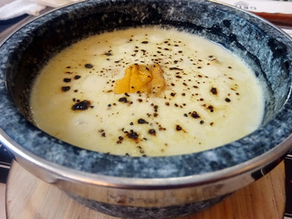 「チーズクラフトワークス&グリル茶屋町」