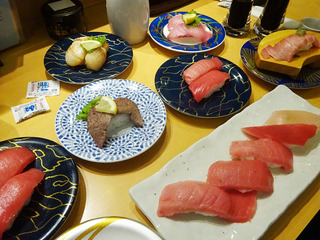 「大起水産」