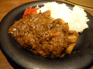 「肉彩一歩」