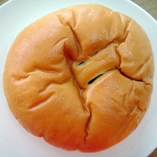 うぐいすぱん