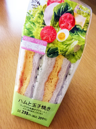 ハムと玉子焼きのサンドイッチ