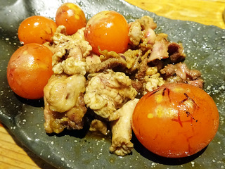 「炭火焼鳥 赤白」