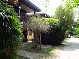 「Lotus Village Hotel」