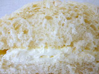 北海道ミルクカスタードメロンパン