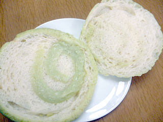 クラウンメロンクリームサンド