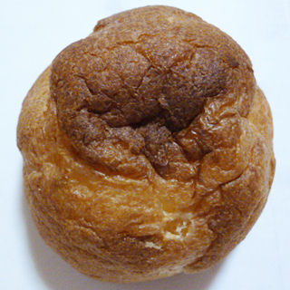 贅沢なシュークリーム