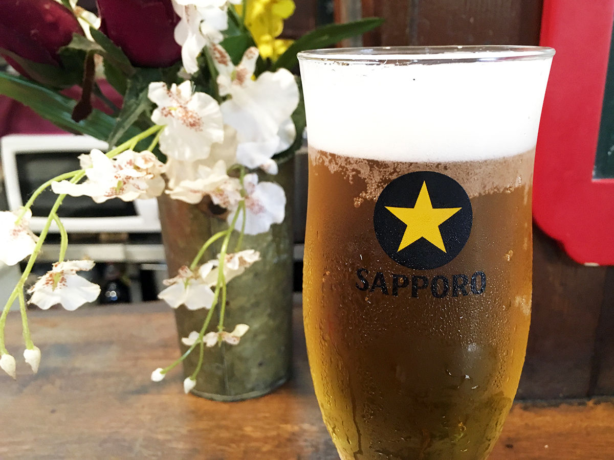 駅近ハイカラ紳士な立ち飲みでビール 北斗サッポロ 大阪梅田 食べたん買うたん By 関西女のプチ日記 Powered By ライブドアブログ