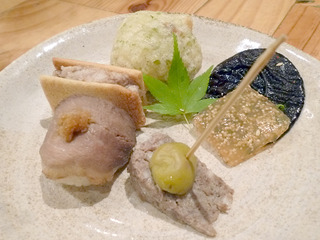 「炉とマタギ」