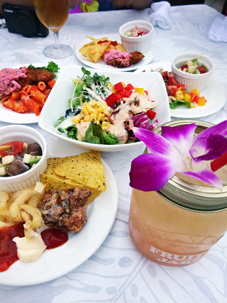 「HULA GRILL」
