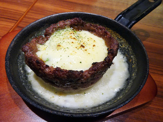 「炭焼きMEAT」