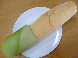 ネギみたいなパン<ミルククリーム&ミルクホイップ>