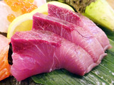 「炭火バルあじと」