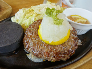 「ステーキのどん」