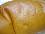 国産米粉のロールパン（豆乳クリーム）