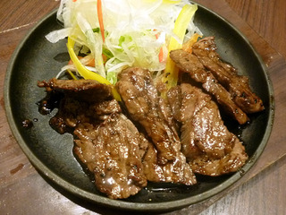 「肉屋の肉バルTAJIMAYA」