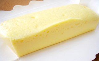 半熟チーズ<チーズ>&<いちご>