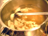 「十三 まるたけ」牛すじ