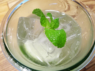「Bar Salu」